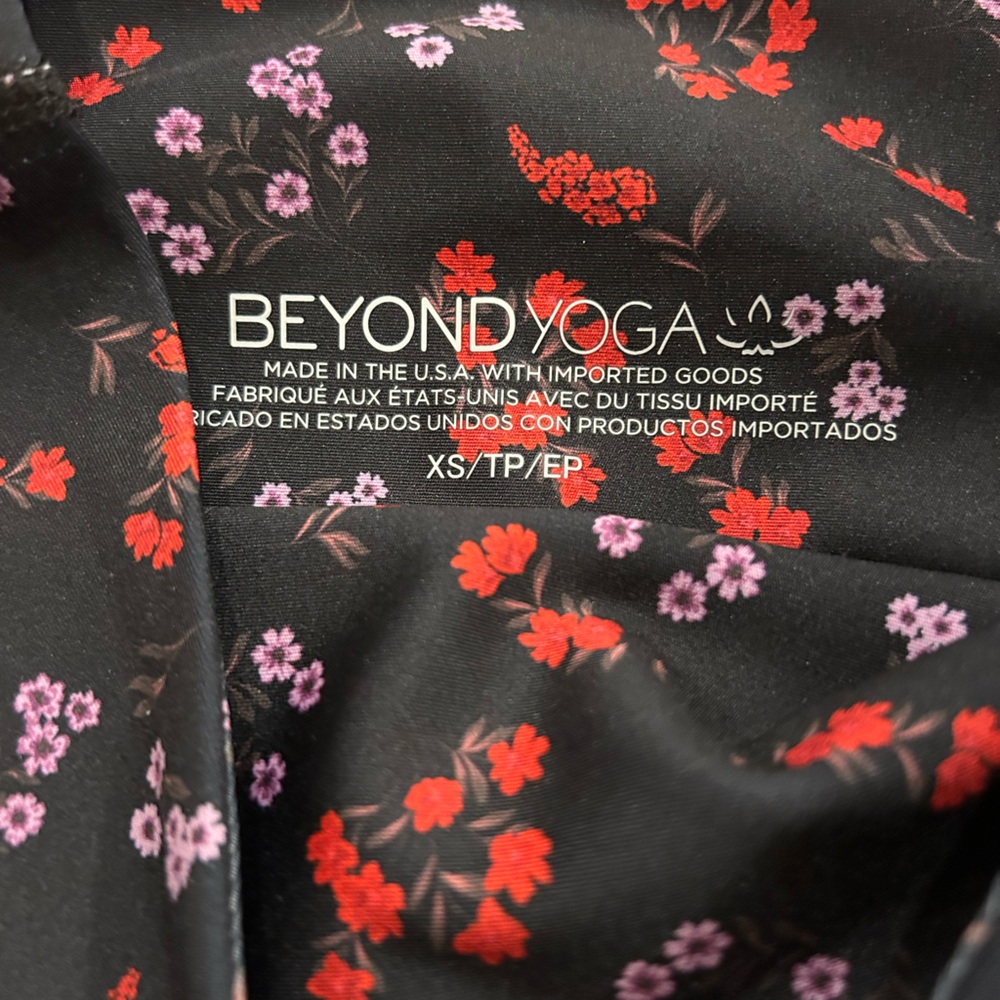 NWT Anthropologie Beyond Yoga High-Rise Midi Leggings Black Red Pull On XS - Picture 10 of 13